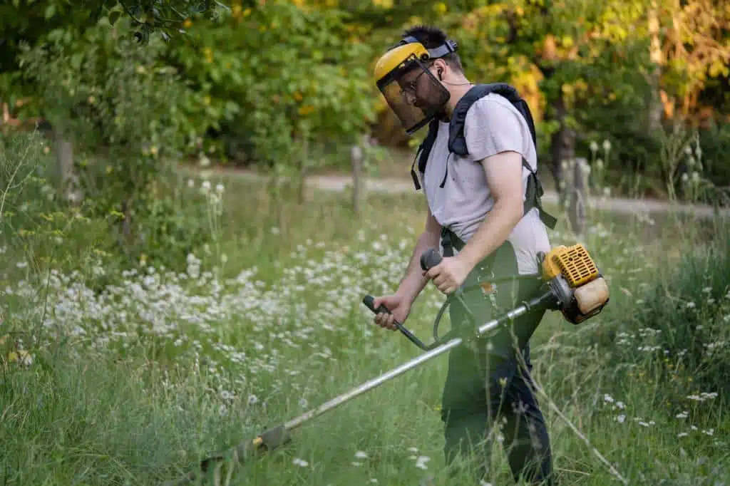 pièces détachées débroussailleuse jardinage équipement matériel motoculture jardin rechange