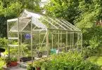 Les avantages d'avoir une serre de jardin chez soi