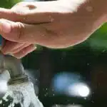 Optimiser la qualité de l'eau à domicile les solutions efficaces