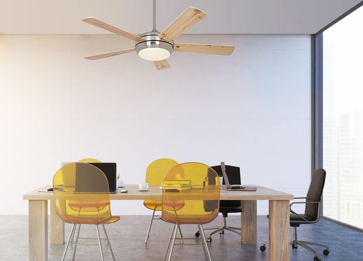 ventilateur de plafond pour une inclinaison optimale