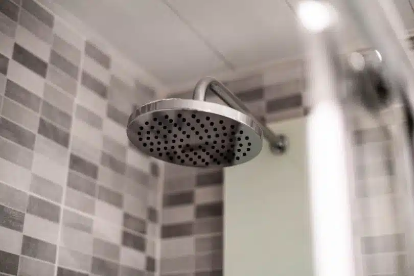 douche à l'italienne