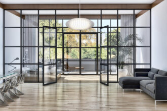 Verre sur mesure : comment il transforme chaque pièce de la maison ?